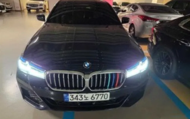 수원중고외제차 5시리즈 (G30) 530i M 스포츠 매물 사진 1 - 2022/10 47,111km