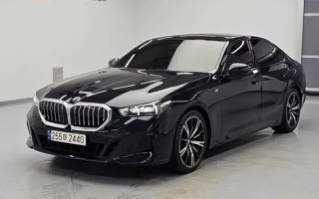 수원중고외제차 5시리즈 (G60) 530i xDrive 매물 사진 11 - 2023/12 66,257km