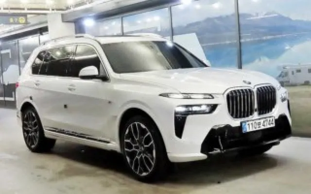 수원중고외제차 X7 (G07) xDrive 40i M 스포츠 매물 사진 17 - 2025/10 10,028km